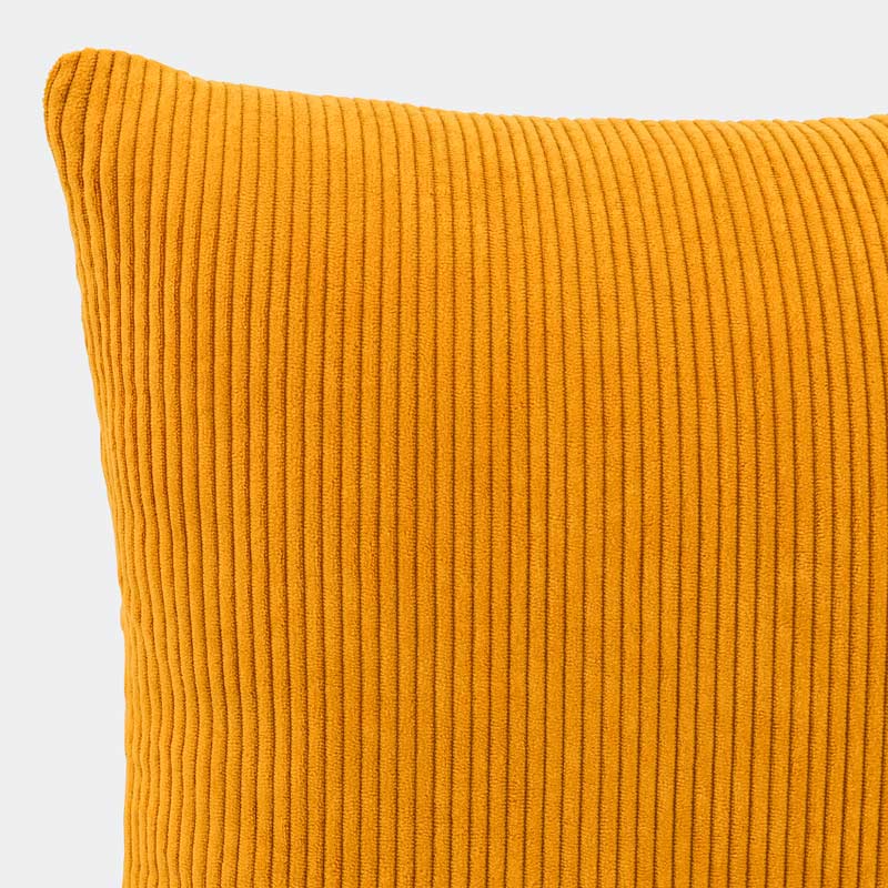 Coussin velours 'Angels' jaune curry